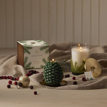 Load image into Gallery viewer, Frasier Fir Petite Molded Pinecone Candle
