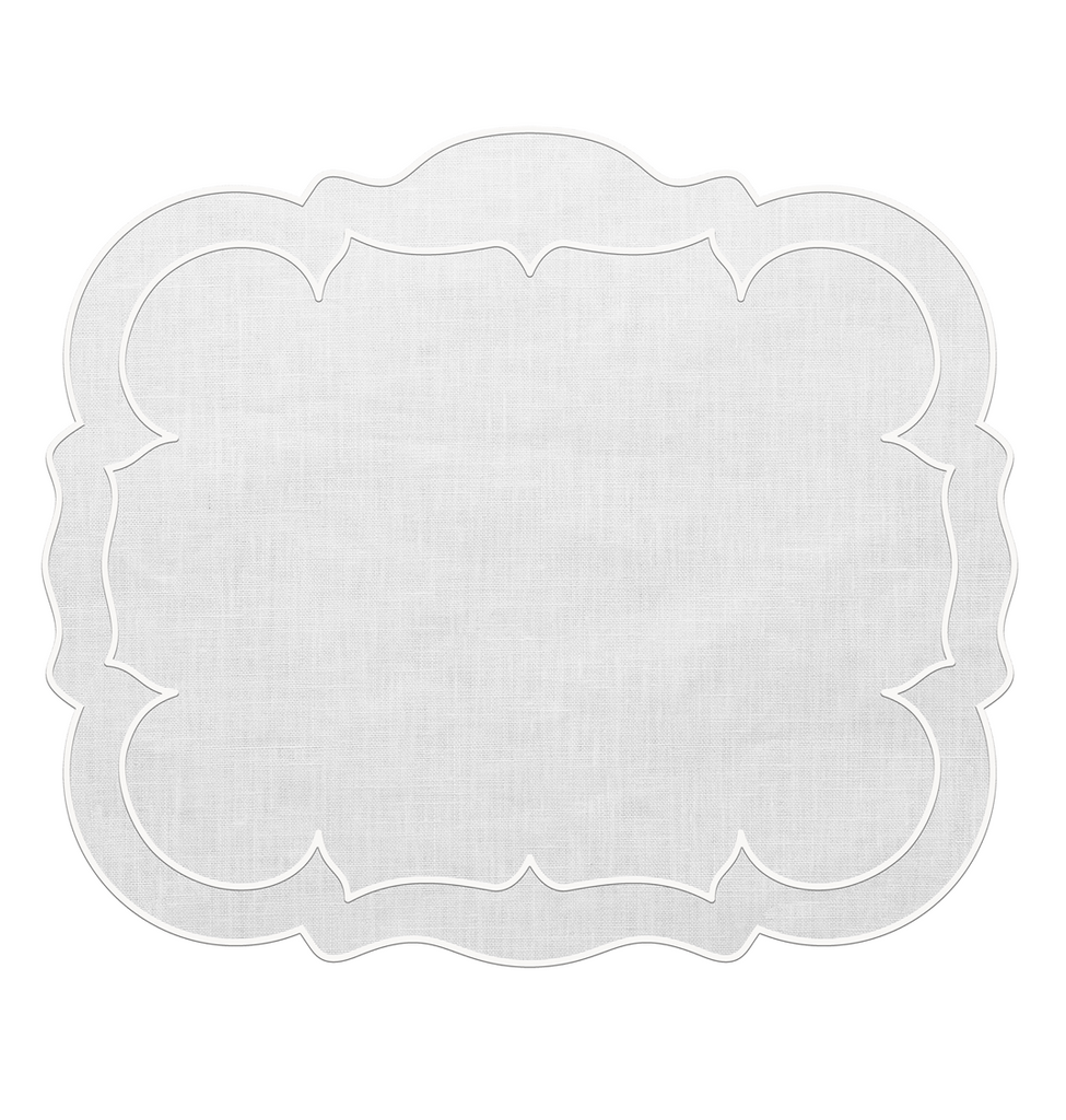 Linho Scalloped Rectangular Linen Mat, White & White