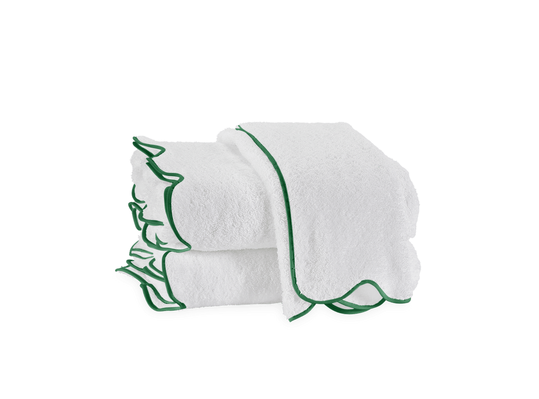 Cairo Scallop Guest Towel, Kelly Green