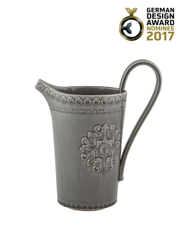 Rua Nova Pitcher, Anthracite