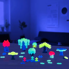 Load image into Gallery viewer, Tube - Glow
