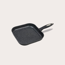 Load image into Gallery viewer, Zyliss Ultimate Ceramic Grill Pan, 10.2"
