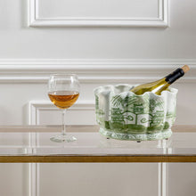 Load image into Gallery viewer, Green Willow Scallop Planter
