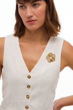 Load image into Gallery viewer, Crown Haven Brooch, Pheasant
