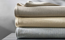 Load image into Gallery viewer, Avalon Blanket, Champagne | Full\Queen
