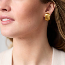 Load image into Gallery viewer, Cannes Clip Earring
