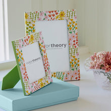 Load image into Gallery viewer, Double Sided Botanical and Meadow 4x4 Frame
