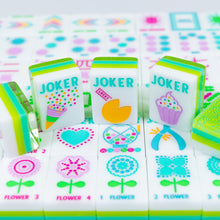 Load image into Gallery viewer, Crystal Confetti Lemon-Lime Mahjong Tiles
