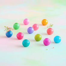 Load image into Gallery viewer, Small Sugar Plum Ball Vase
