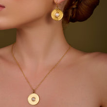Load image into Gallery viewer, Salamander Cabochon Pearl and Gold Necklace &amp; Earrings, SET
