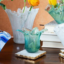 Load image into Gallery viewer, Onda Glass Green Petite Vase
