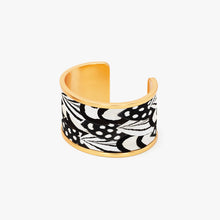 Load image into Gallery viewer, Homer Wide Cuff
