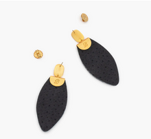 Load image into Gallery viewer, Amnesia Drop Earring

