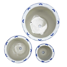 Load image into Gallery viewer, Blue &amp; White Round Ceramic Pots Ruffled Lip (Large)
