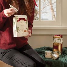 Load image into Gallery viewer, Frasier Fir Gift Set
