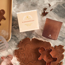 Load image into Gallery viewer, Gingerbread Medium Candle

