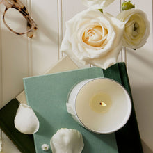 Load image into Gallery viewer, Goldleaf Candle
