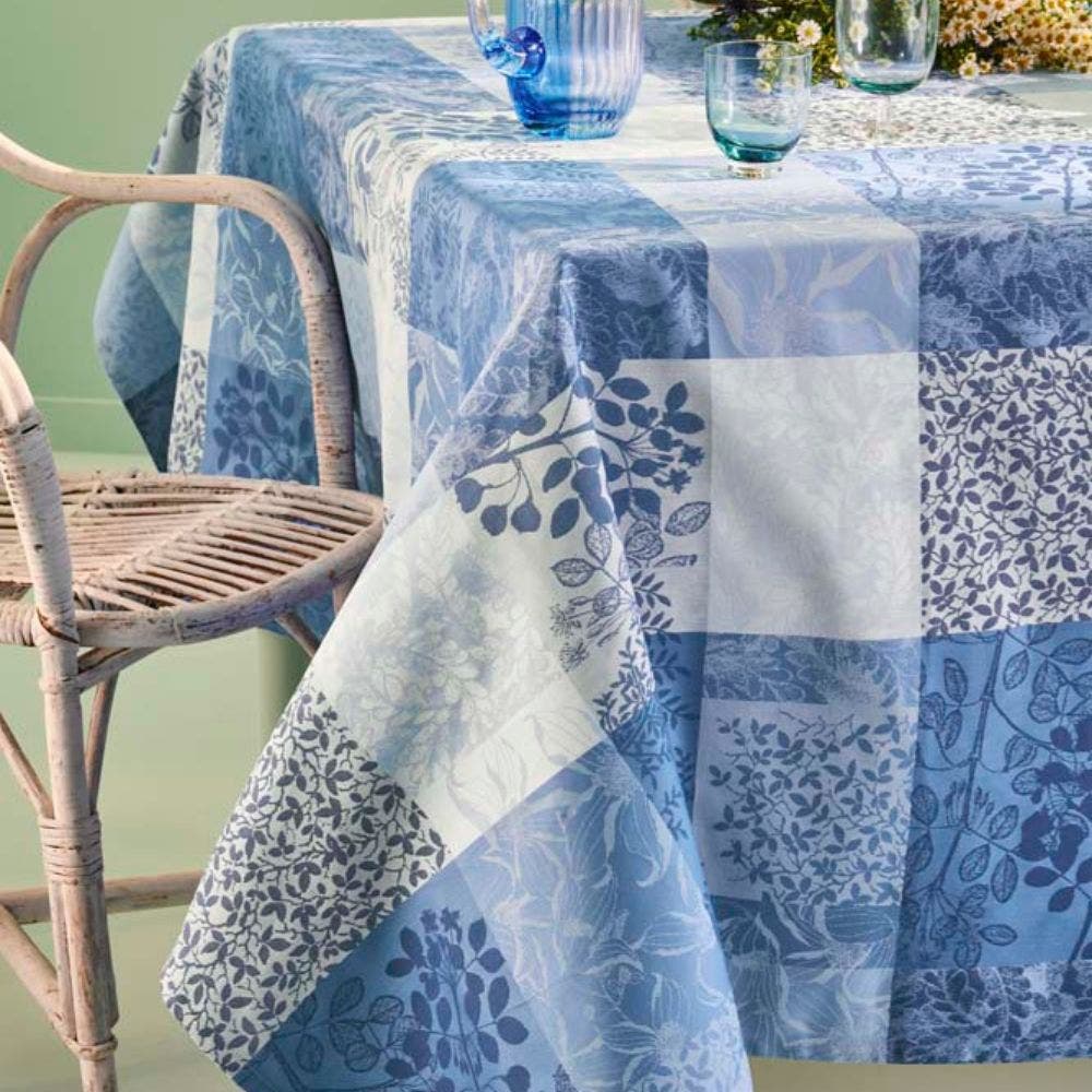 Mille Rameaux Bleu Tablecloth (Coated Cotton), 69