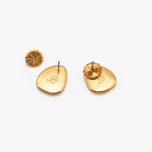 Load image into Gallery viewer, Yuka 2.0 Stud Earring
