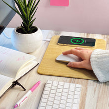 Load image into Gallery viewer, Power Pad Qi Charger Mouse Pad : Natural Wood
