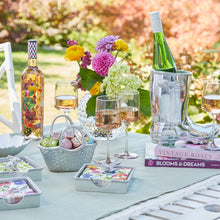 Load image into Gallery viewer, Hummingbird Beaded Napkin Box
