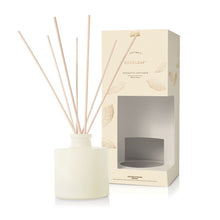 Load image into Gallery viewer, Gold Leaf Petite Reed Diffuser
