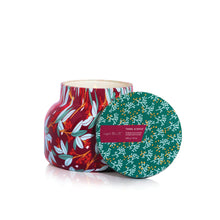 Load image into Gallery viewer, Tinsel &amp; Spice Holiday Pattern Play Petite Candle, 8 oz
