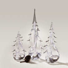 Load image into Gallery viewer, Vermont Twist Evergreen, 14&quot;
