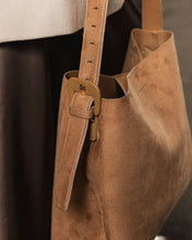 Load image into Gallery viewer, Peyton Shoulder Bag, Suede Honey
