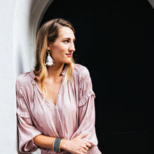 Load image into Gallery viewer, Gault Statement Earring
