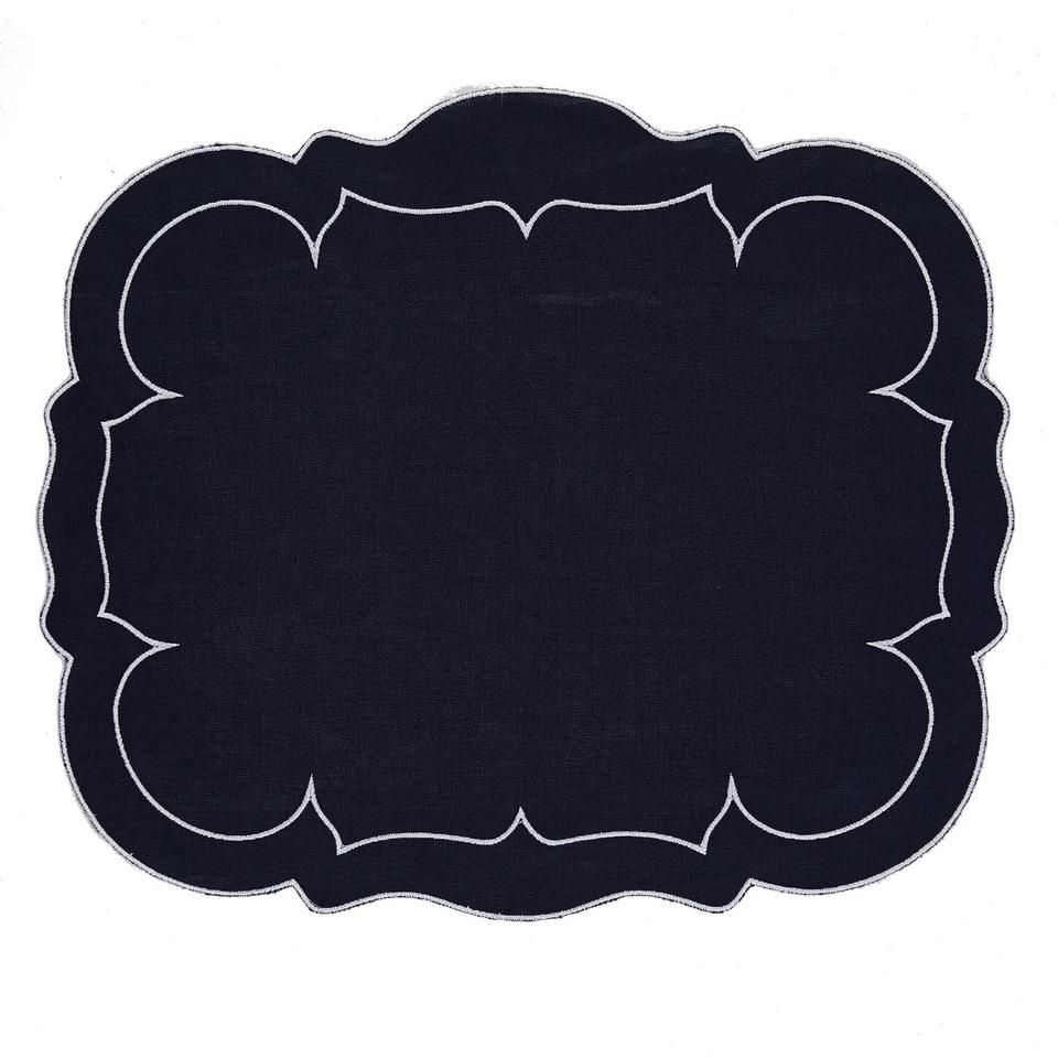 Linho Scalloped Rectangular Linen Mat, Navy