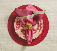 Load image into Gallery viewer, Croco Placemat in Red
