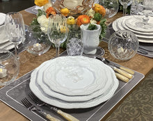 Load image into Gallery viewer, Legado Dinner Plate, White
