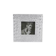 Load image into Gallery viewer, PIELES Croc 3x3 Frame

