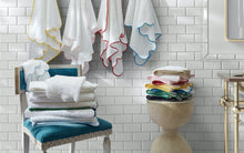 Load image into Gallery viewer, Cairo Scallop Guest Towel, Sand
