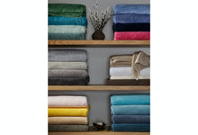 Load image into Gallery viewer, Milagro Bath Towel, Ivory
