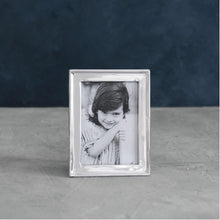 Load image into Gallery viewer, Jason Vertical Frame, 5x7
