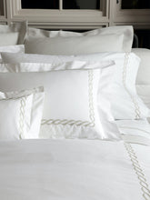 Load image into Gallery viewer, Classic Chain Pair of Standard Pillow Cases, Hazy Blue
