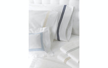Load image into Gallery viewer, Bel Tempo King Flat Sheet, Almond&quot;
