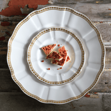 Load image into Gallery viewer, Carlton Gold Dinner Plate
