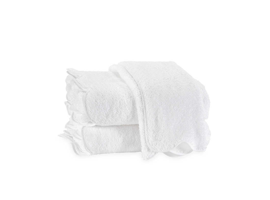 Cairo Scallop Guest Towel, White