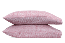 Load image into Gallery viewer, Duma Diamond King Pillowcase-Pair, Berry

