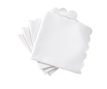 Load image into Gallery viewer, Savannah Gardens White Napkin, Set of 4
