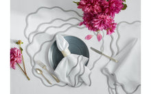 Load image into Gallery viewer, Scallop Edge Azalea/Pink Circle Placemat, Set of 4
