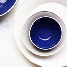Load image into Gallery viewer, Chroma White Dinner Plate

