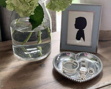 Load image into Gallery viewer, Engravable Beaded Heart Tray
