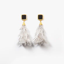 Load image into Gallery viewer, Gault Statement Earring
