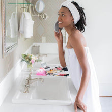 Load image into Gallery viewer, White Perfectly Plush Spa Wrap
