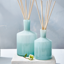 Load image into Gallery viewer, Classic 6 oz Bathroom Diffuser, Marine
