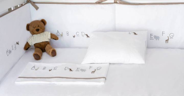 Benjamin Crib Pillowcase